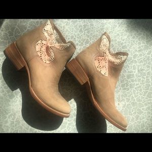 NEW Tan leather and crochet booties. Never worn
